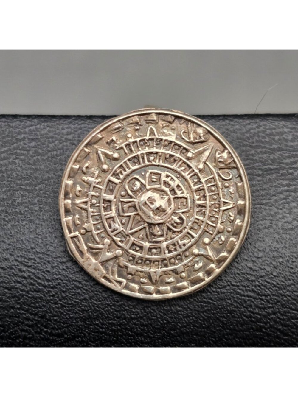 Vintage Taxco Far Fan Sterling Silver Aztec Sun Stone Earrings .75" Screw Back - Picture 3 of 10